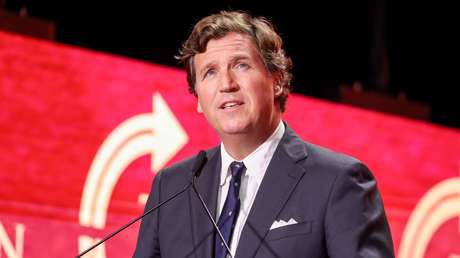 "¿Puedes decir 'marica' frente a la cámara?": Diálogo a lo Tarantino entre Tucker Carlson y Pierce Morgan