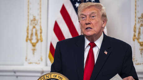 Trump: "El espacio aéreo sobre y alrededor de Venezuela está cerrado en su totalidad"