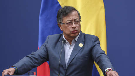 Petro: "El cierre del espacio aéreo de Venezuela es completamente ilegal"