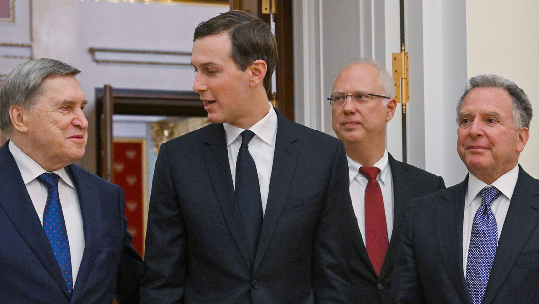 Asesor de Putin revela el tema principal de las negociaciones entre Rusia y Estados Unidos