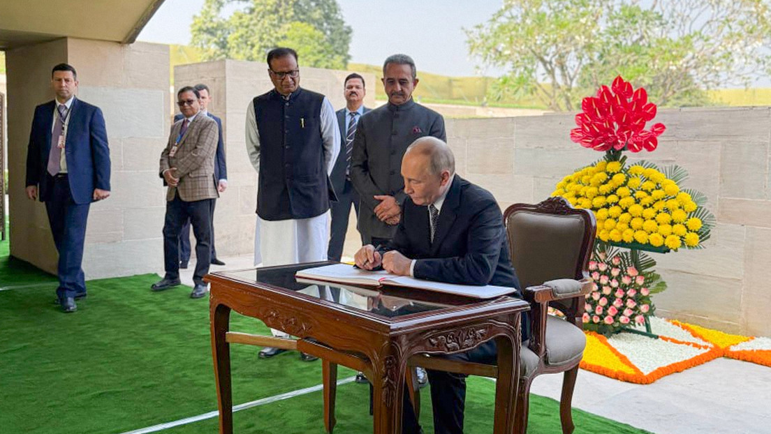 La huella de Tolstói: El mensaje que Putin dejó en un lugar histórico para la India (FOTOS)