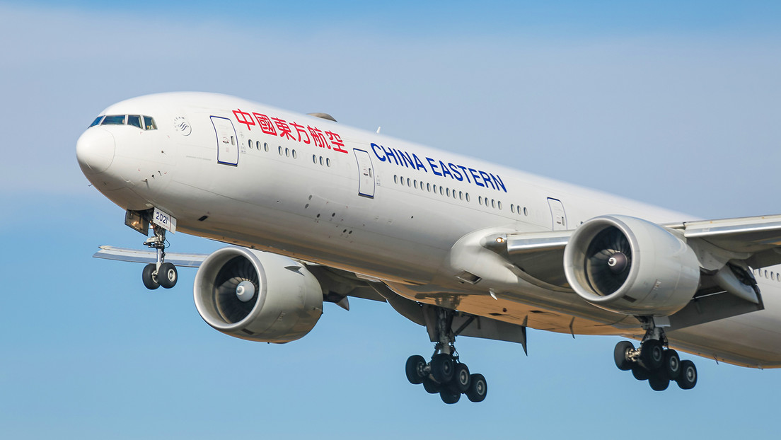 China lanza el vuelo comercial más largo del mundo