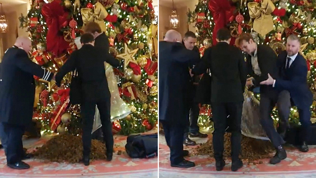 VIDEO: Un icónico árbol de Navidad es 'victima' de una protesta contra los ricos