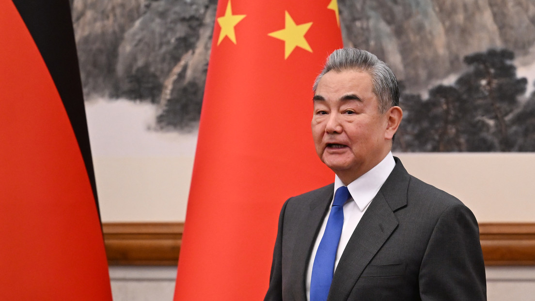 "Es completamente inaceptable": China condena amenaza militar de Japón