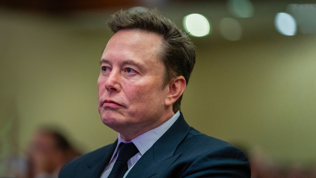 Musk insta a disolver la Comisión Europea