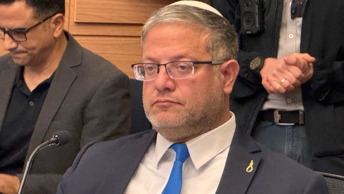 Ministro de Seguridad israelí luce pin con forma de horca mientras defiende pena capital "para terroristas"