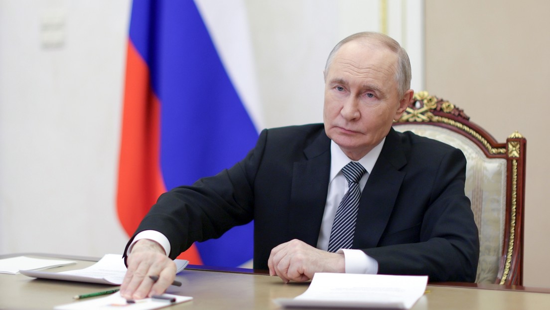 Putin destaca la "buena dinámica" de las tropas rusas en todas las direcciones del frente