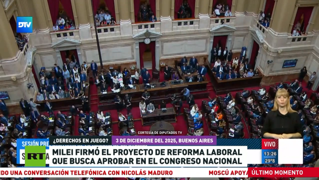 Milei firma el proyecto de reforma laboral que busca aprobar en el Congreso