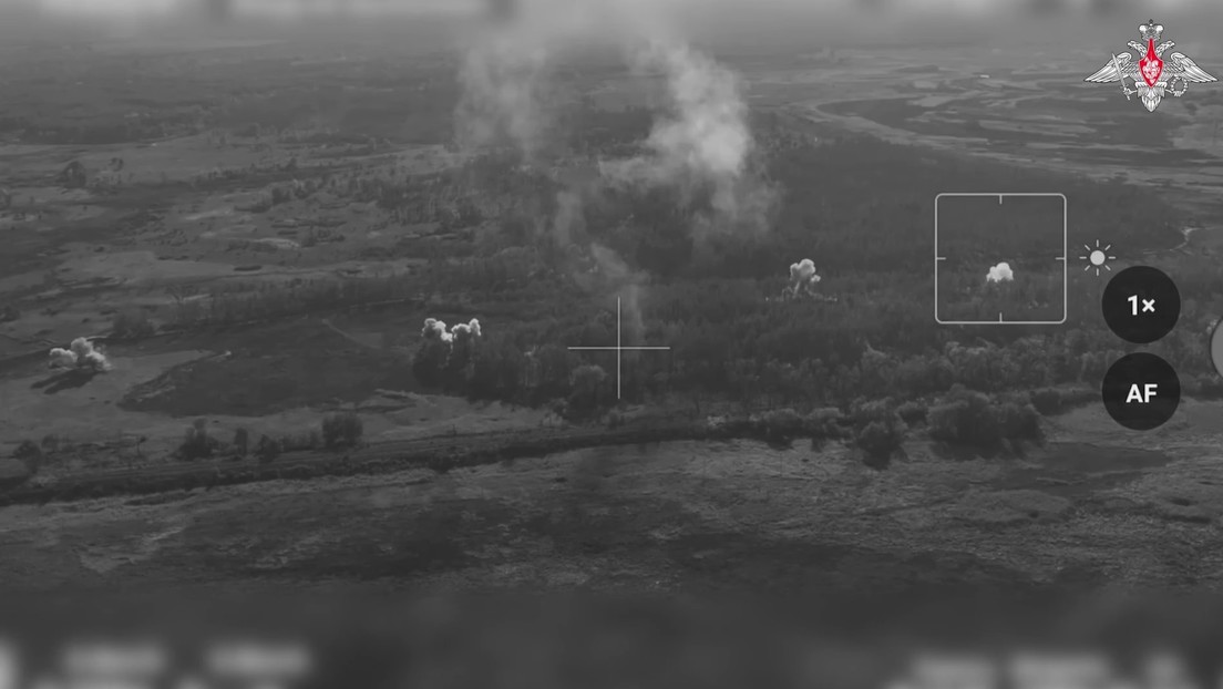 VIDEO: Artillería rusa destruye posiciones del Ejército de Ucrania