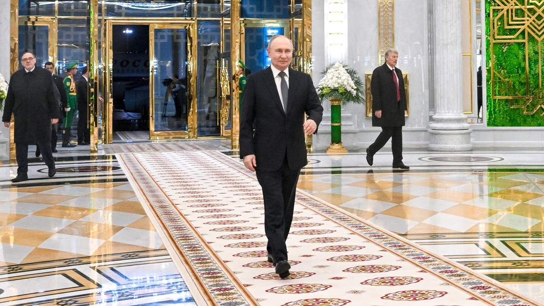 Putin interviene en un foro internacional en Turkmenistán