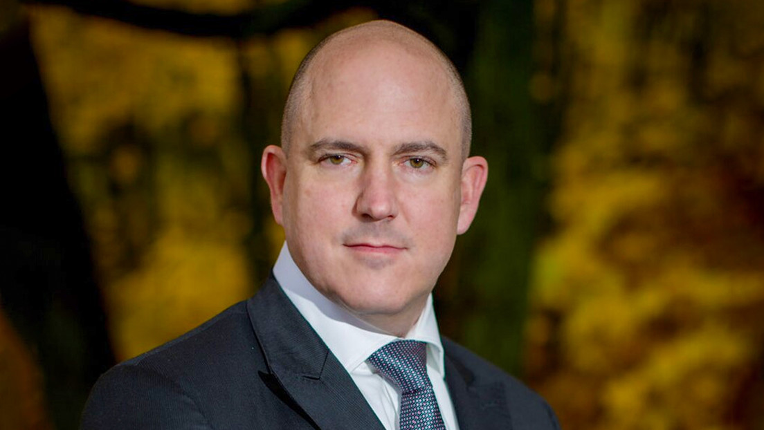 UE impone por primera vez sanciones a un estadounidense como parte de sus medidas antirrusas