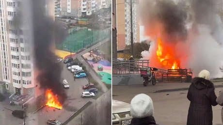 Un coche explota en las inmediaciones de un complejo residencial de Moscú (VIDEO)