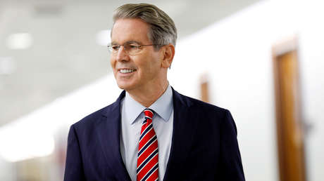 Bessent cancela su viaje a Argentina tras la decisión de Milei de no asistir al sorteo del Mundial