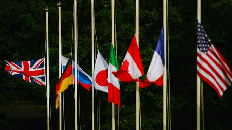 Putin dice que no quiere que Rusia regrese al G8