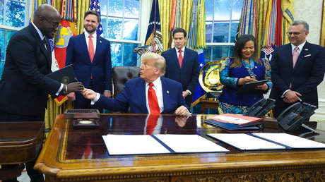 Trump se reúne con dos líderes africanos para la firma de un acuerdo de paz