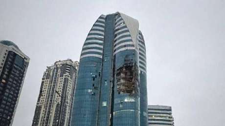 Reportan una explosión en un centro de negocios en la capital de Chechenia