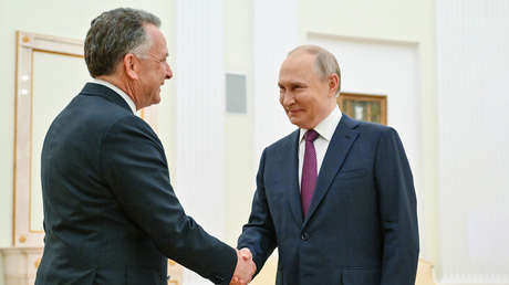 "Se entienden solo con mirarse": Asesor presidencial ruso comenta el diálogo de Putin con Witkoff