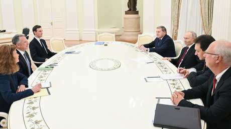 Trump: Rusia tiene una posición negociadora más fuerte que Ucrania