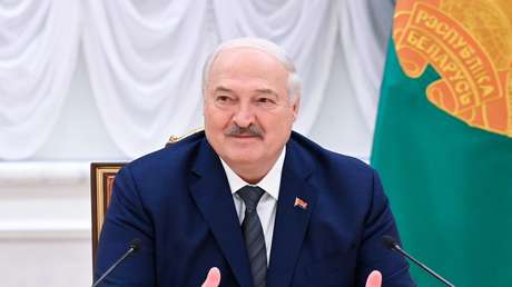 "¿Van al psiquiatra o no?": Lukashenko sobre las "absurdas" decisiones de algunos líderes occidentales