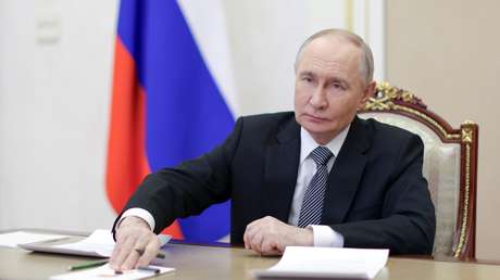 Putin destaca la "buena dinámica" de las tropas rusas en todas las direcciones del frente
