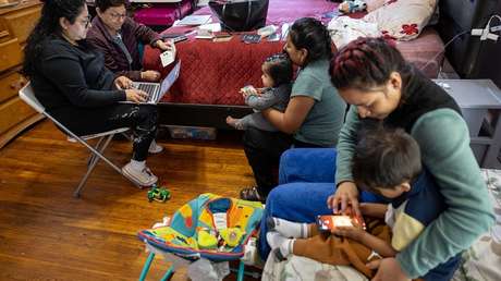 EE.UU. pone fin a programas de reunificación familiar a 7 países de Latinoamérica