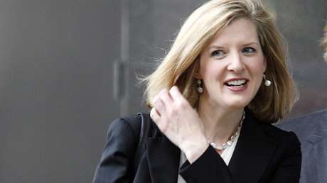 Exasesora presidencial vinculada a Epstein conserva cargo directivo en Goldman Sachs