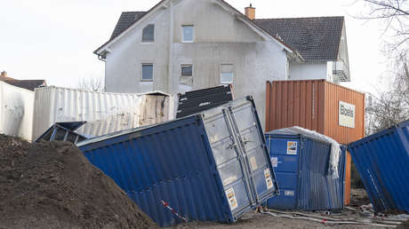 IMPACTANTE VIDEO: Potente explosión de una bomba de la II GM deja destrucción por error de los zapadores
