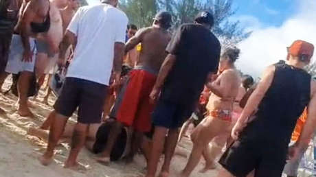 Golpean a turista en Brasil por fotografiar sin permiso a varias mujeres (VIDEO)