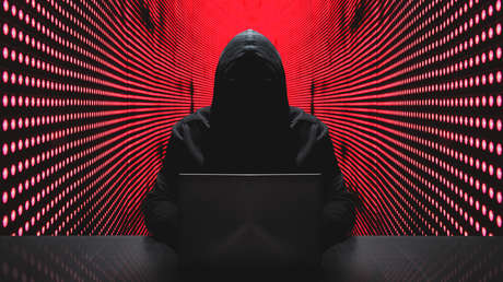 'Operación Pulpo': reportan el hackeo del móvil del ex primer ministro israelí por un grupo iraní