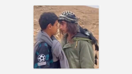VIDEO: niño palestino enfrenta a un colono israelí en territorio ocupado de Cisjordania