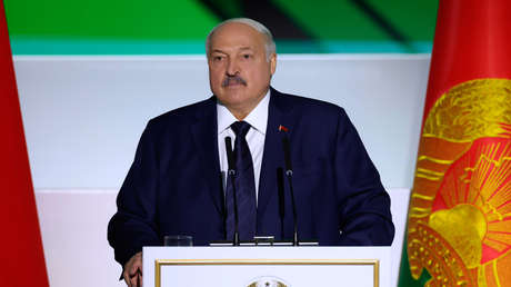 Lukashenko sobre esfuerzo pacificador de EE.UU.: "No son tontos. Saben lo que ocurre en el frente"