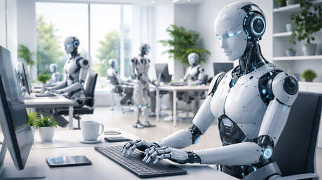 El desolador pronóstico del 'padrino de la IA' sobre qué empleos seguirán a salvo