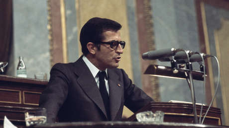 "He sufrido mucho en silencio": una mujer denuncia a Adolfo Suárez por presunta agresión sexual