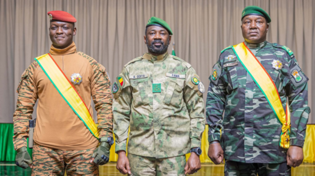 Un país africano carga contra Francia por "provocar el caos"