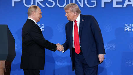 Trump anuncia que planea hablar pronto con Putin