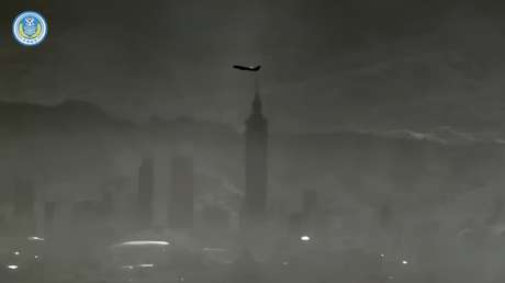 "Tan cercano, tan bonito": Pekín difunde imágenes de un dron chino con icónico rascacielos taiwanés de fondo