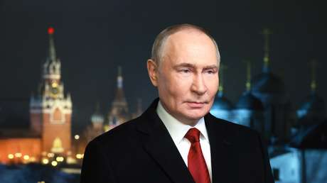 "Juntos somos una gran familia fuerte y unida": Putin felicita al pueblo ruso por el Año Nuevo