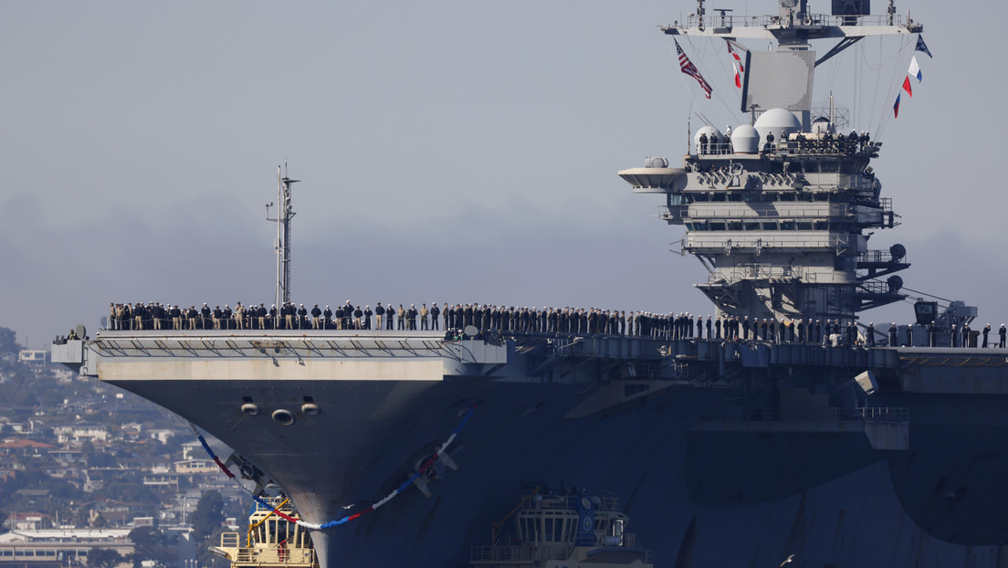 Trump afirma que una "maravillosa armada" se dirige hacia Irán