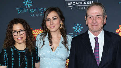 La familia de Tommy Lee Jones rompe su silencio tras la misteriosa muerte de la hija del actor