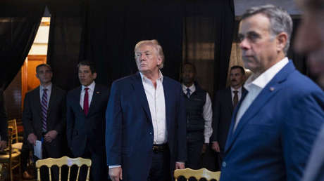 Publican fotos de Trump observando en vivo la operación en Venezuela para capturar a Maduro