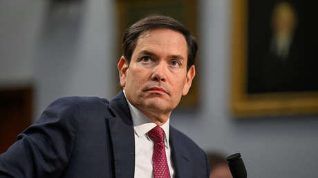 Rubio amenaza a Cuba