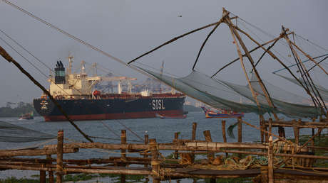 Trump amenaza a India con más aranceles por sus lazos energéticos con Rusia