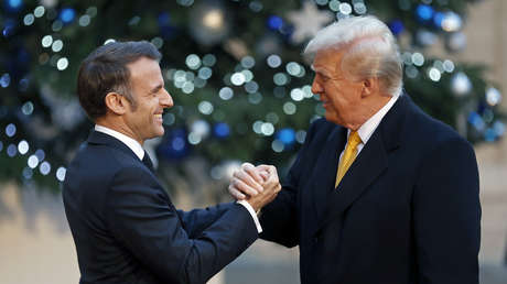 "Donald, por favor, no se lo digas a la población": Trump se burla de Macron