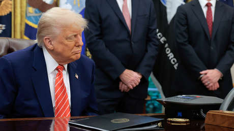 Trump y Petro hablan por teléfono en medio de críticas mutuas