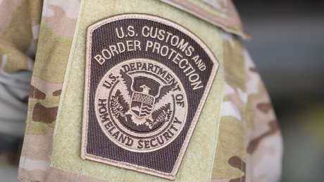 Agentes fronterizos estadounidenses disparan a dos personas en Portland