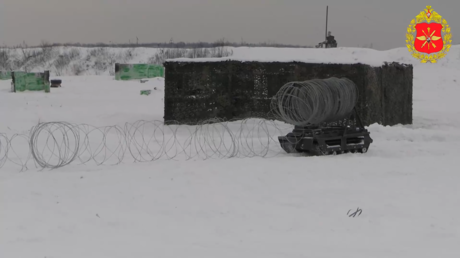 VIDEO: Operadores rusos se entrenan para vencer en la guerra electrónica con modernos robots de combate