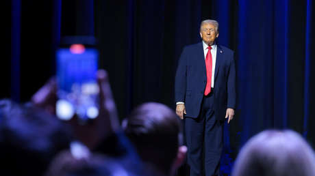 VIDEO: Trump baila de manera moderada en público tras revelar que esto desagrada a Melania