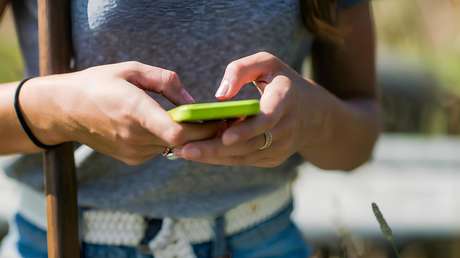 Desmantelan red de explotación en España que captaba inmigrantes sudamericanos con 'app' de citas