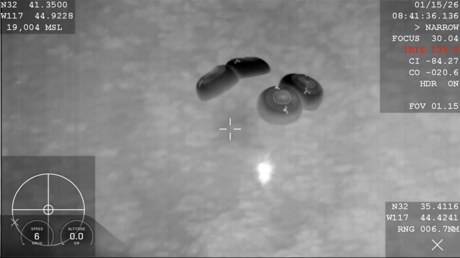 Cuatro tripulantes de la EEI regresan a la Tierra en el primer vuelo de evacuación médica