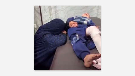 Ataques israelíes en Gaza dejan niños mutilados pese al alto el fuego